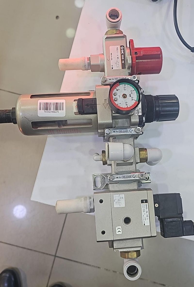 AW40-F040 USED