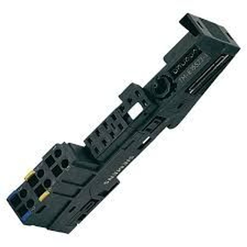 6ES7 193-4CA30-0AA0 USED RACK 131 USED SIEMENS