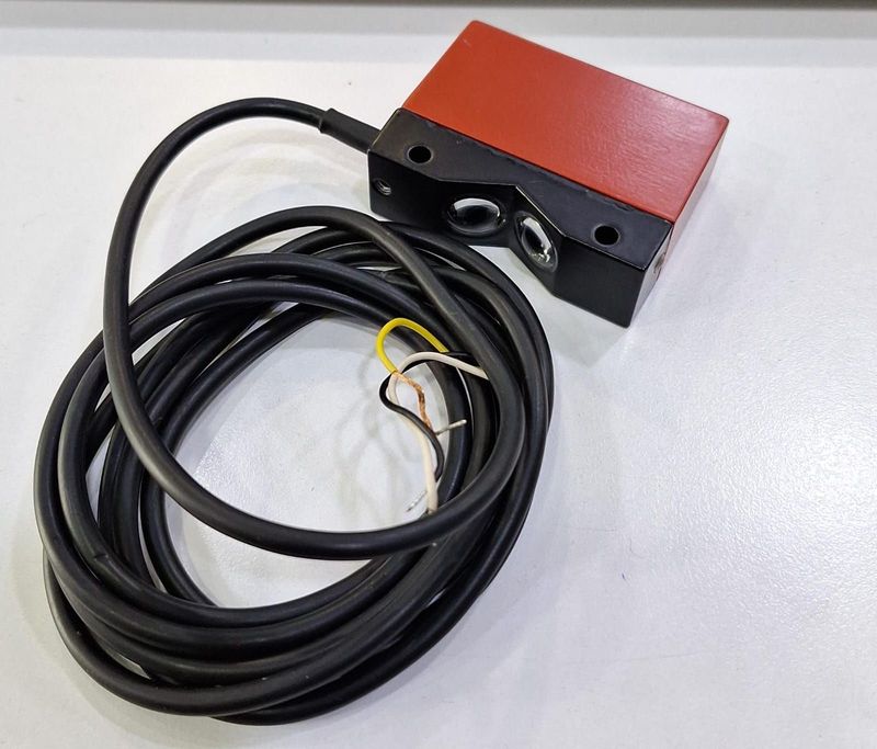 RK 93/4-20 PHOTO SENSOR PNP NO 60*45