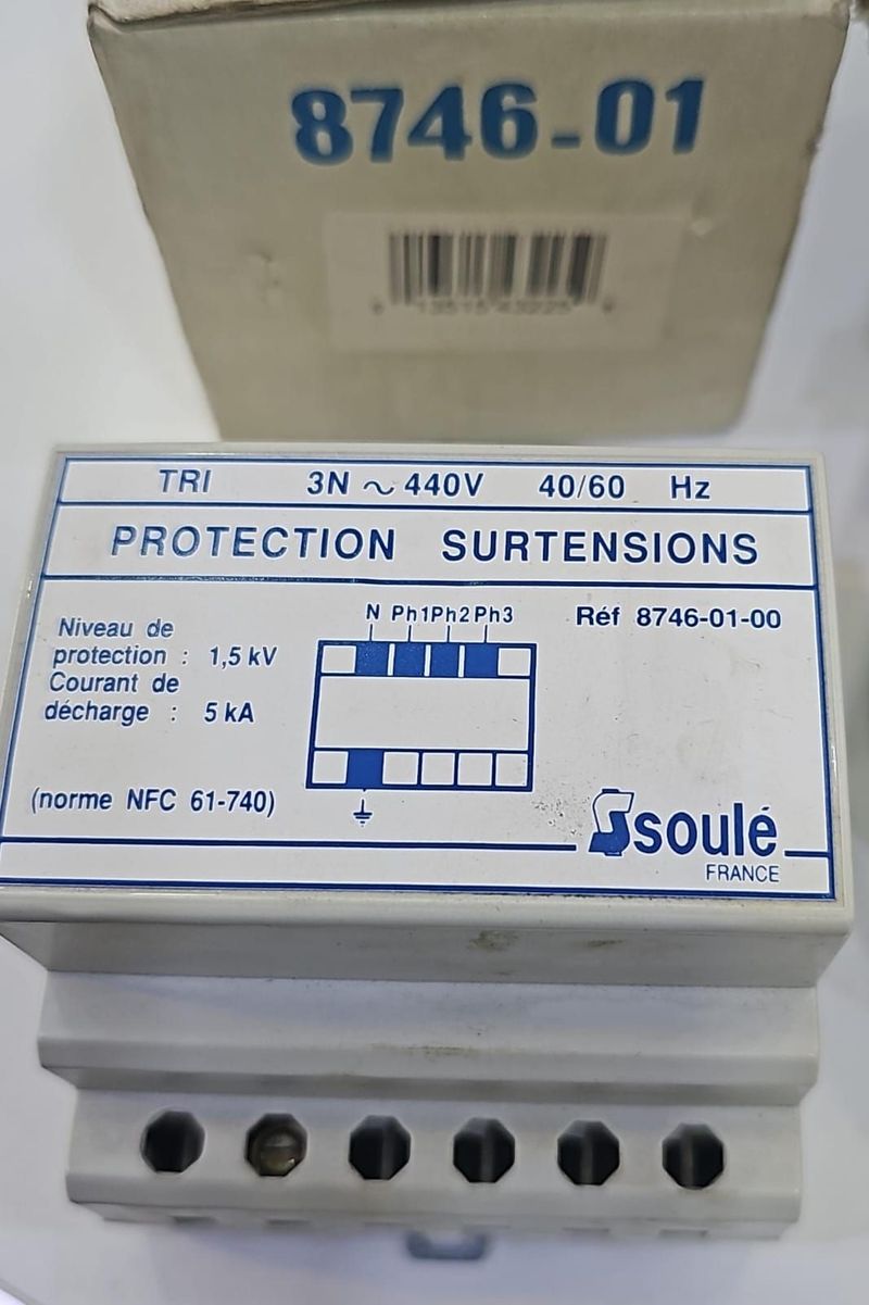 PROTECTION SURTENSIONS 8746-01