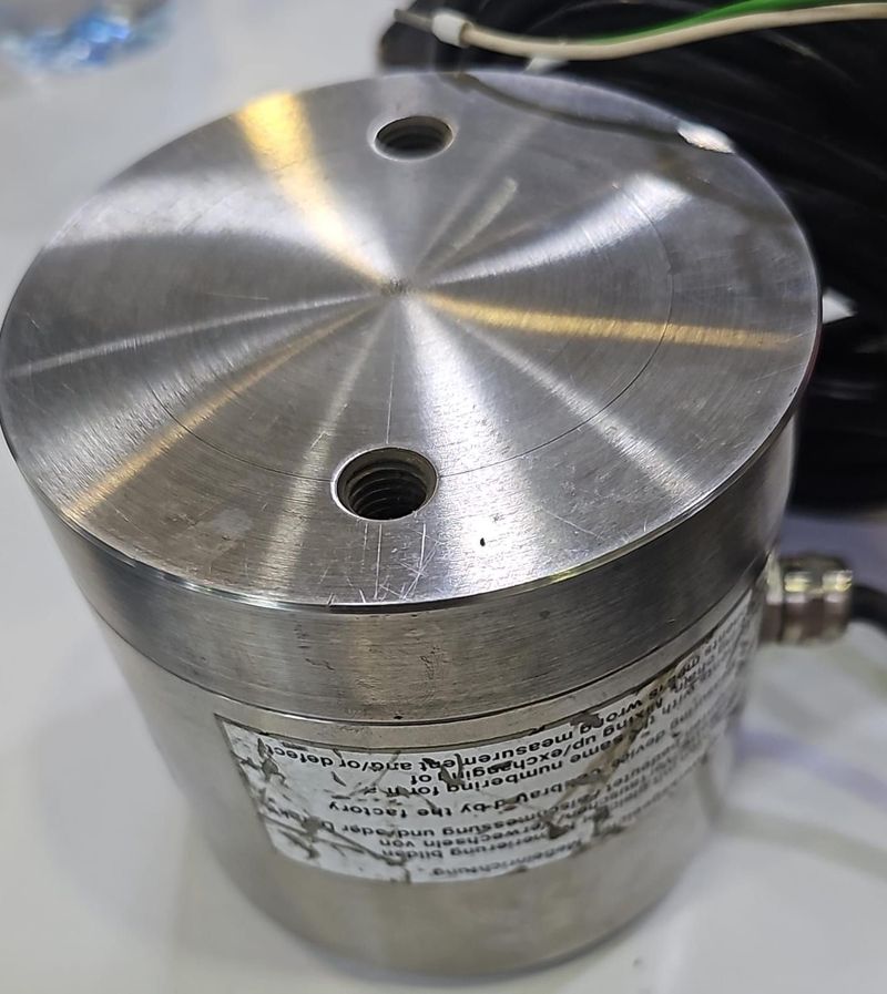 S.NO.11271314 LOADCELL 20TON USED